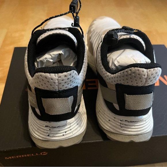 Merrell Embark Lace Shield Sneakers — worn once!! - Picture 6 of 6